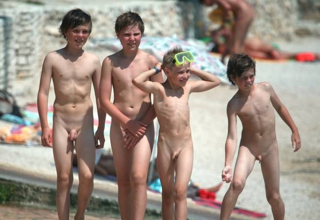 About nudists photo PureNudism Fkk outdoor profiles # 1