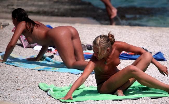 Nudism photo PureNudism Fkk outdoor profiles # 3